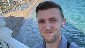 2 VIDEO Brit in Benidorm reveals tourists can be fined for building SANDCASTLES on the beach.jpg 2 VIDEO Brit in Benidorm reveals tourists can be fined for building SANDCASTLES on the beach.jpg